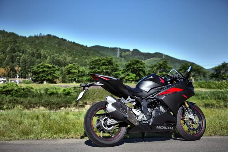 CBR250RR-MC51