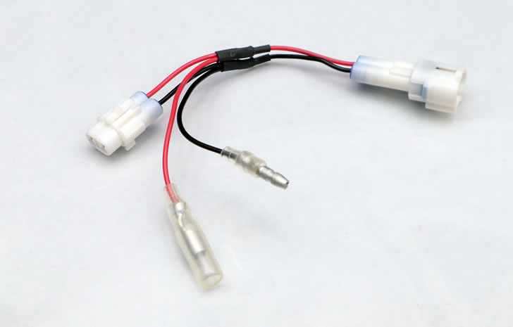 DR-Z4SM(ER1AH)左フレームカバーのツメ