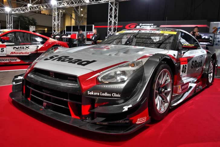 S Road MOLA GT-R