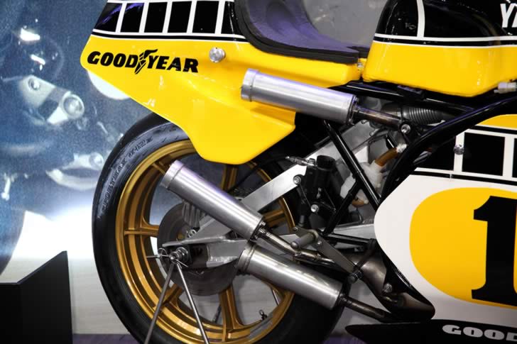 YZR500