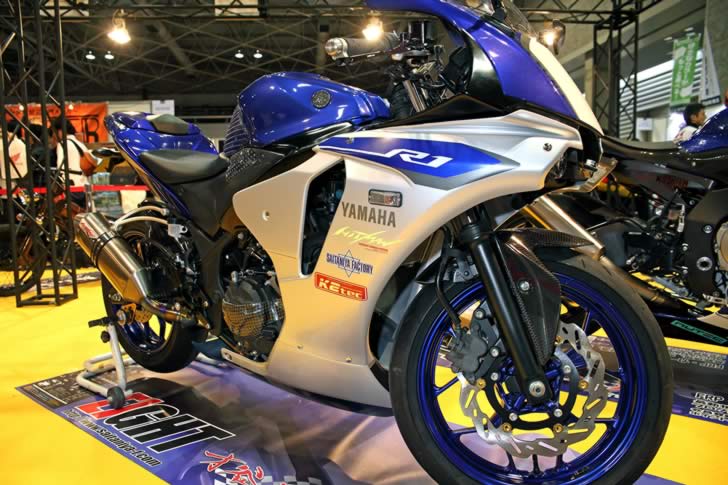 YZF-R25