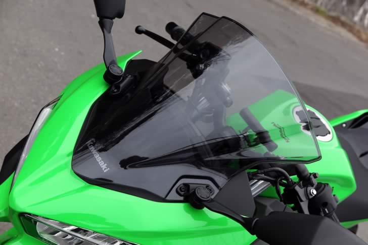 Ninja400大型ウインドシールド