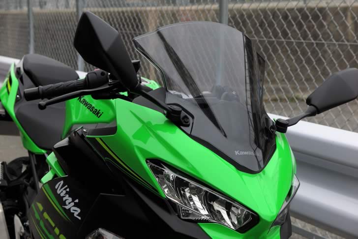 Ninja400大型ウインドシールド