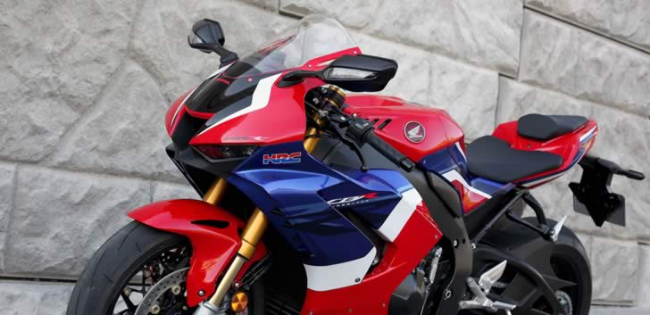 CBR1000RR-R純正スクリーン