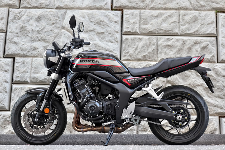 CB1000F(SC94)左側真横