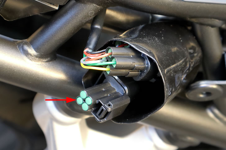 CB1000F(SC94)オプション4Pコネクターのキャップ