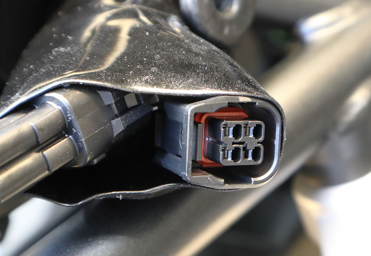 CB1000F(SC94)オプション4Pコネクター