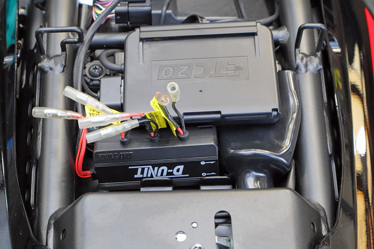 CB1000F(SC94)Dユニットの固定箇所模索