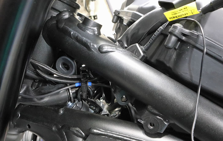 CB1000F(SC94)USB電源の配線