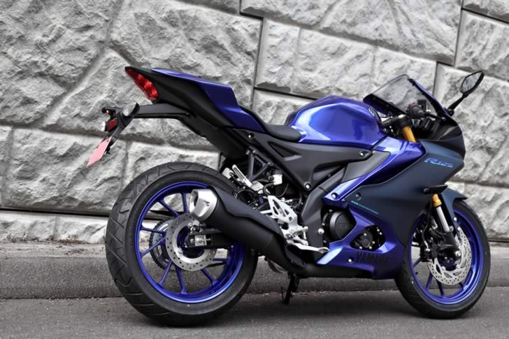 YZF-R125（RE45J）リア右